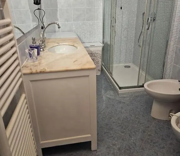 Casa Arcobaleno - Giardino E Parcheggio Gratuito Feriehus *