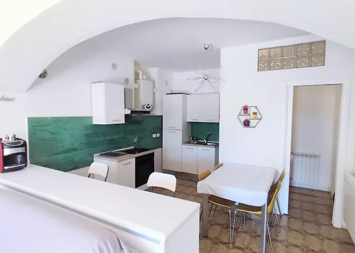 Casa Arcobaleno - Giardino E Parcheggio Gratuito * La Spezia