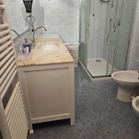 Casa Arcobaleno - Giardino E Parcheggio Gratuito 度假居 *