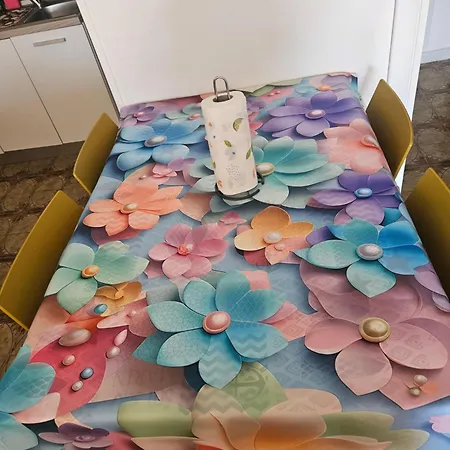 Casa Arcobaleno - Giardino E Parcheggio Gratuito 別荘