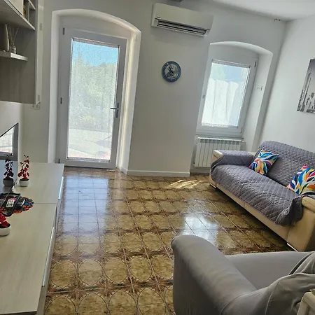 Casa Arcobaleno - Giardino E Parcheggio Gratuito 度假居 斯培西亚