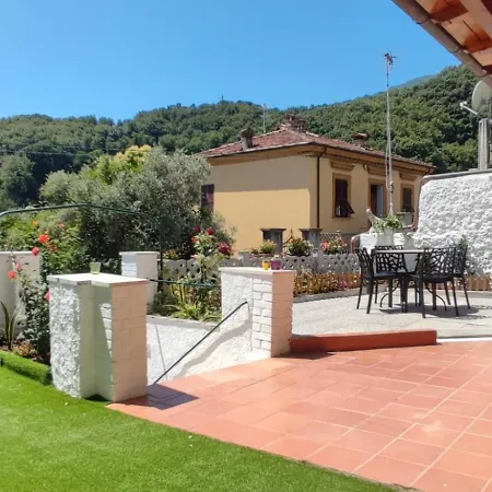 Prázdninový dům Casa Arcobaleno - Giardino E Parcheggio Gratuito